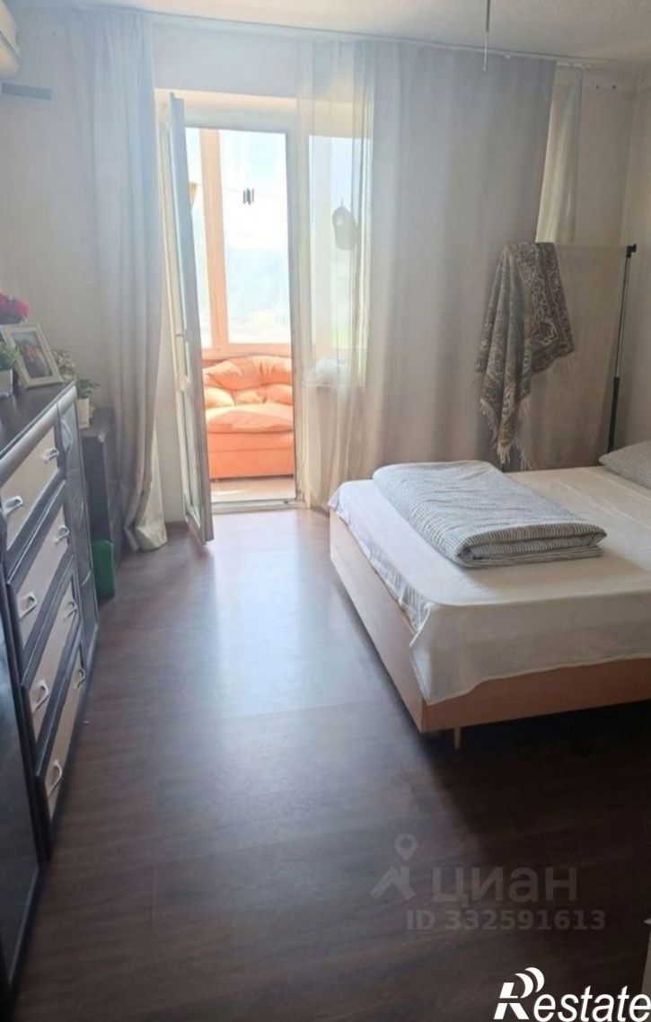 3-комн квартира ул Куникова, 21,  д. 21