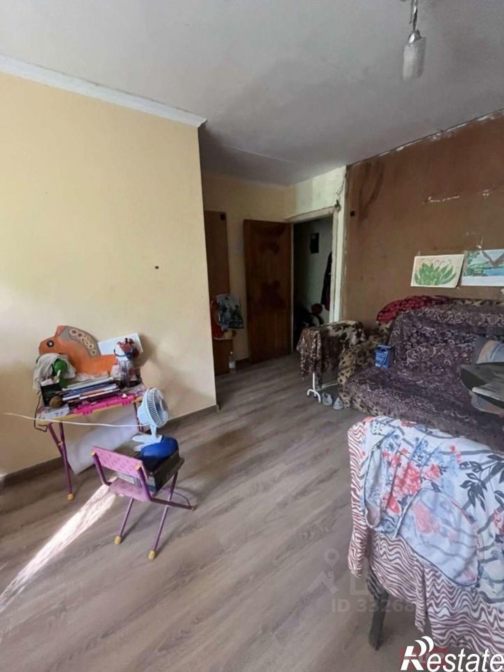 3-комн квартира ул Видова, 166,  д. 166