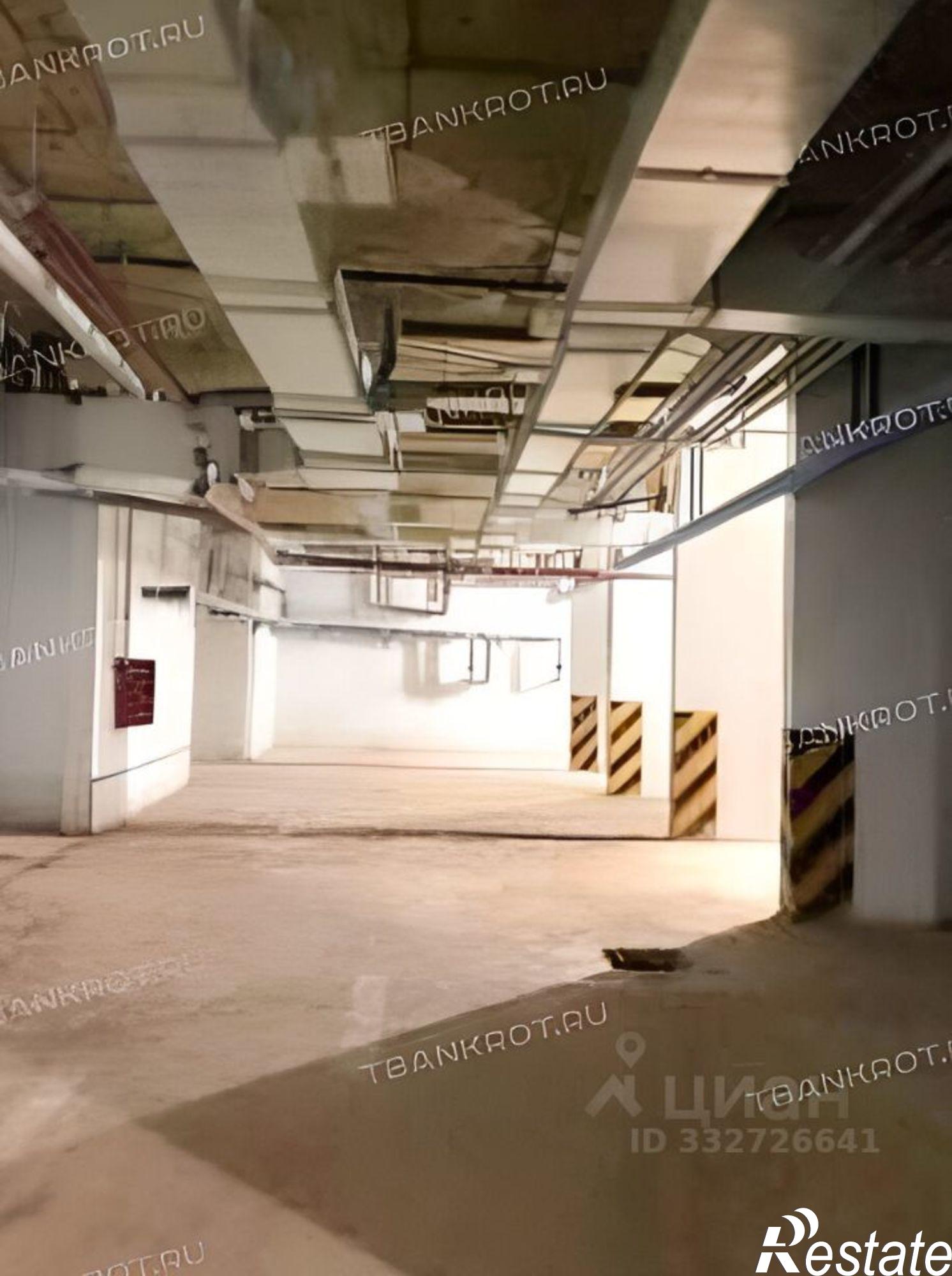 Купить гараж, место в паркинге за 500 004 рублей