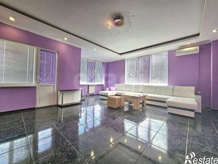 2-комн квартира ул Варна, 3,  д. 3