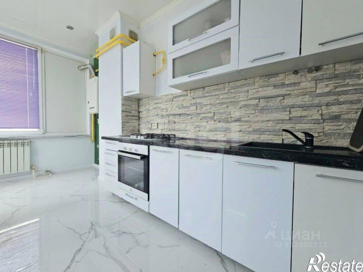 2-комн квартира ул Варна, 3,  д. 3