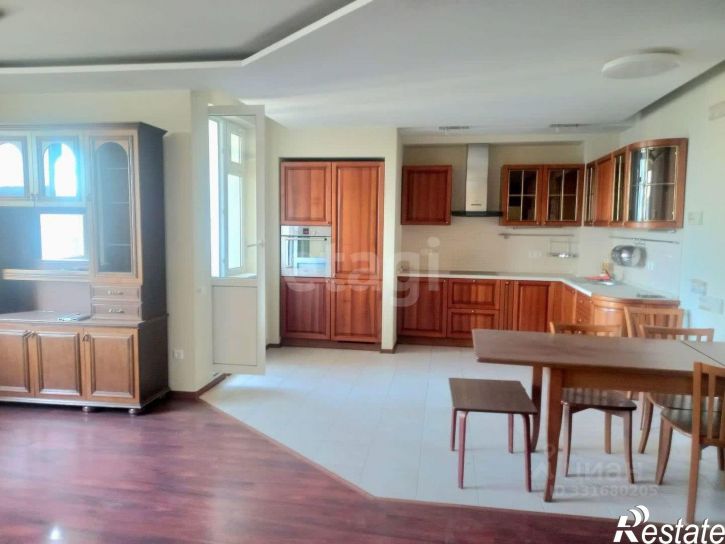 3-комн квартира ул Хворостянского, 15,  д. 15