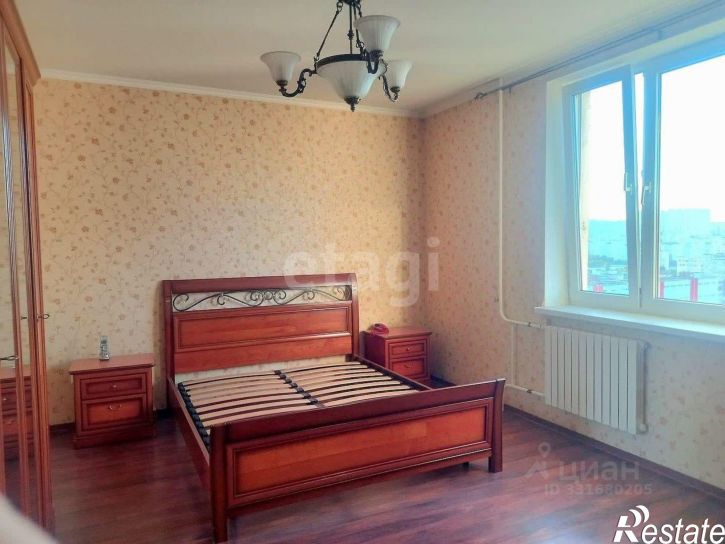 3-комн квартира ул Хворостянского, 15,  д. 15