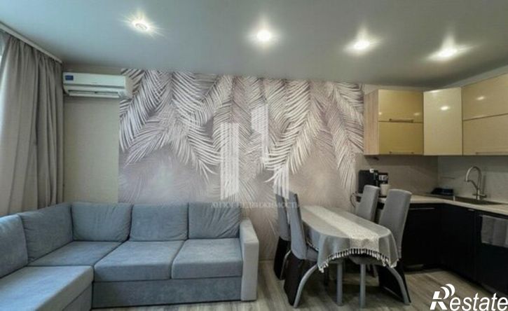 4-комн квартира ул Видова, 165,  д. 165