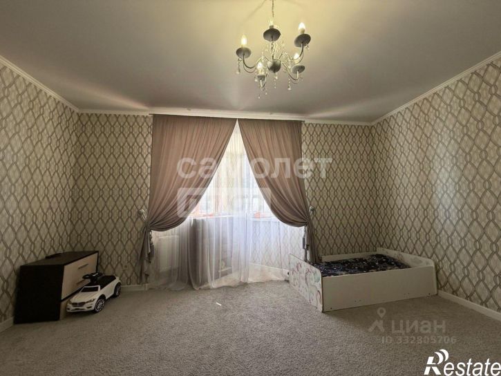 2-комн квартира пр-кт Дзержинского, 231,  д. 231