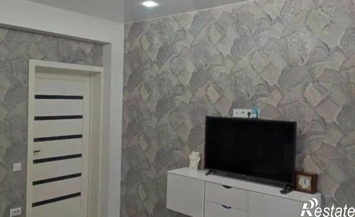 3-комн квартира ул Видова, 121,  д. 121