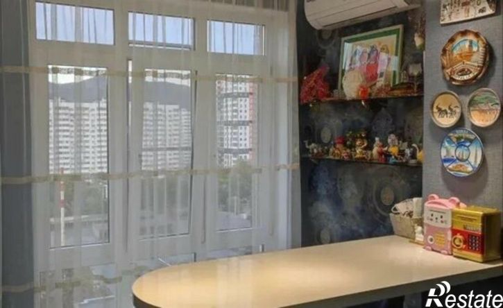 3-комн квартира ул Видова, 121,  д. 121