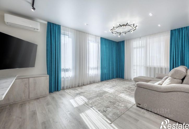 3-комн квартира наб Имени Адмирала Серебрякова, 29В,  д. 29В