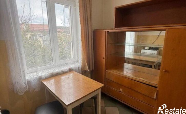 3-комн квартира ул Титан, 11,  д. 11