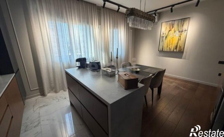 2-комн квартира наб Имени Адмирала Серебрякова, 29В,  д. 29В