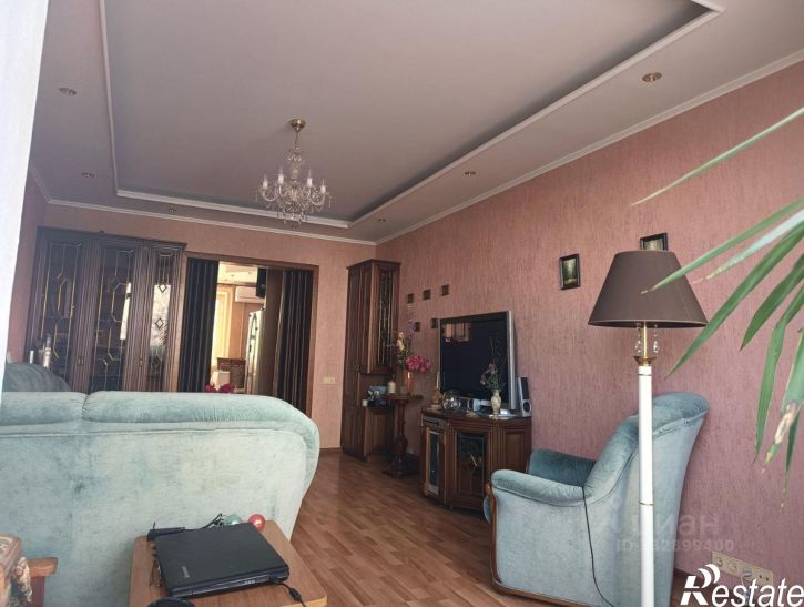 3-комн квартира пр-кт Дзержинского, 209,  д. 209