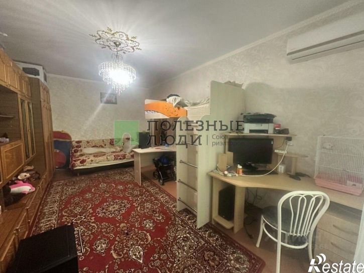 2-комн квартира ул Алексеева, 25,  д. 25