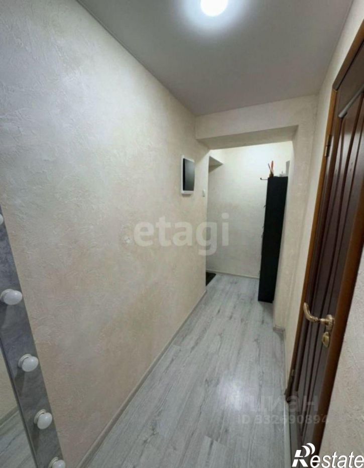 2-комн квартира ул Исаева, 13,  д. 13