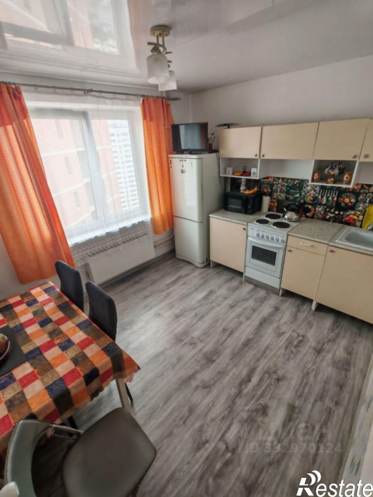 2-комн квартира ул Бориса Пупко, 8,  д. 8