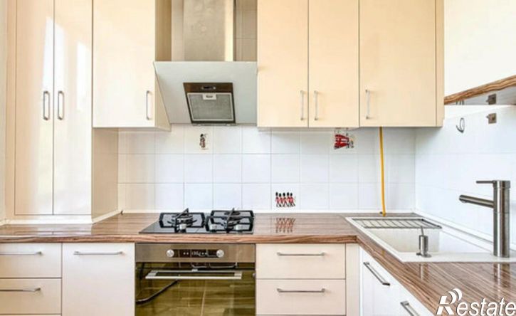 3-комн квартира ул Новороссийской Республики, 28,  д. 28
