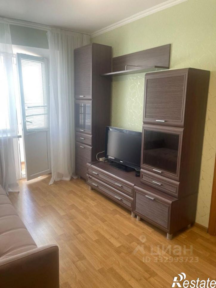 2-комн квартира наб Имени Адмирала Серебрякова, 23,  д. 23