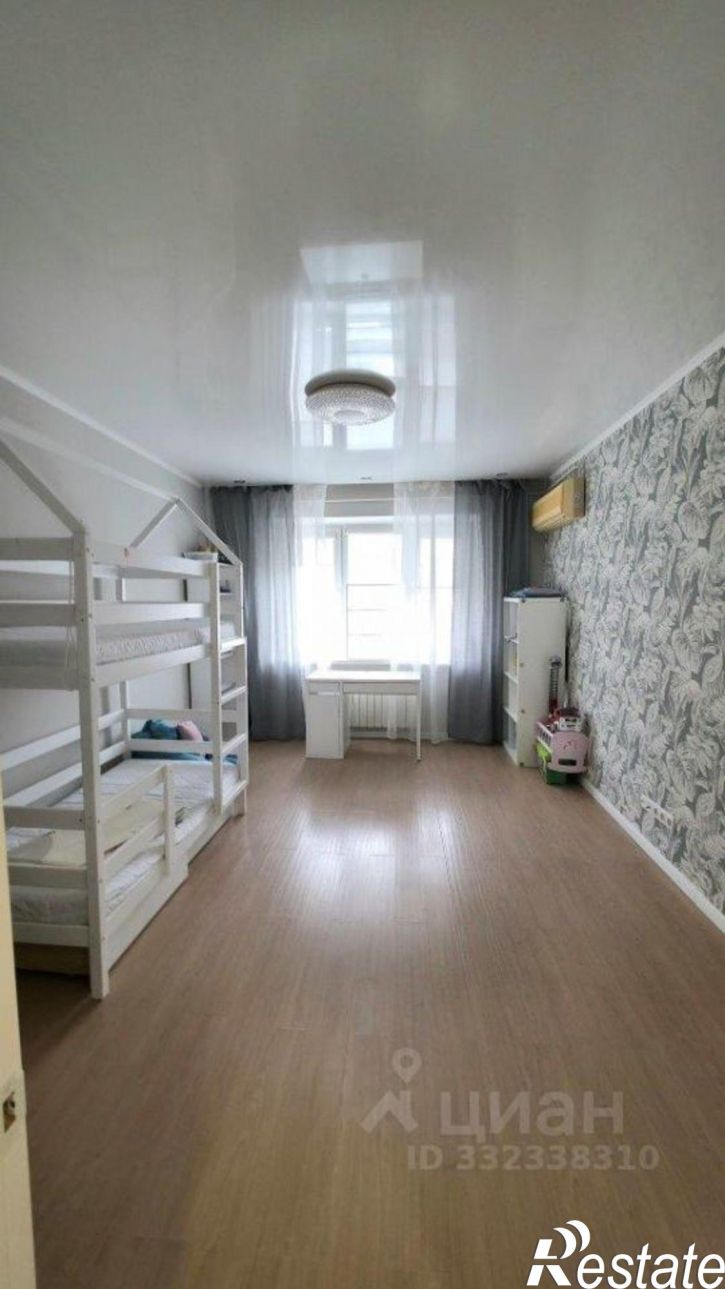 3-комн квартира ул Карамзина, 53,  д. 53