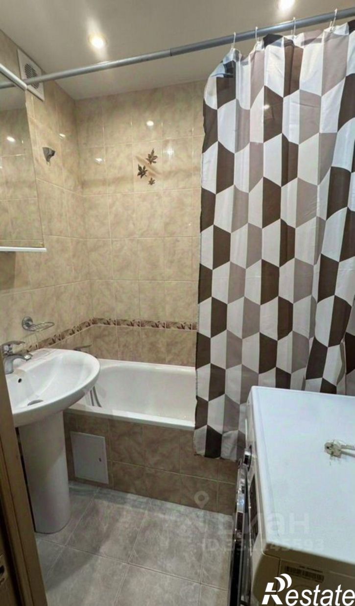 3-комн квартира ул Видова, 173,  д. 173
