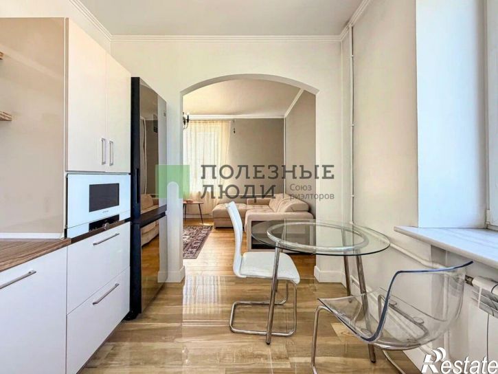 3-комн квартира ул Новороссийской Республики, 28,  д. 28