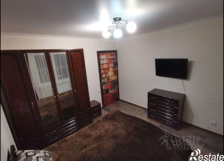 1-комн квартира ул Котанова, 1,  д. 1