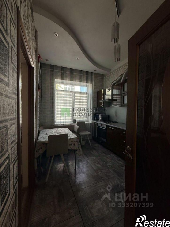 3-комн квартира ул Энгельса, 49,  д. 49