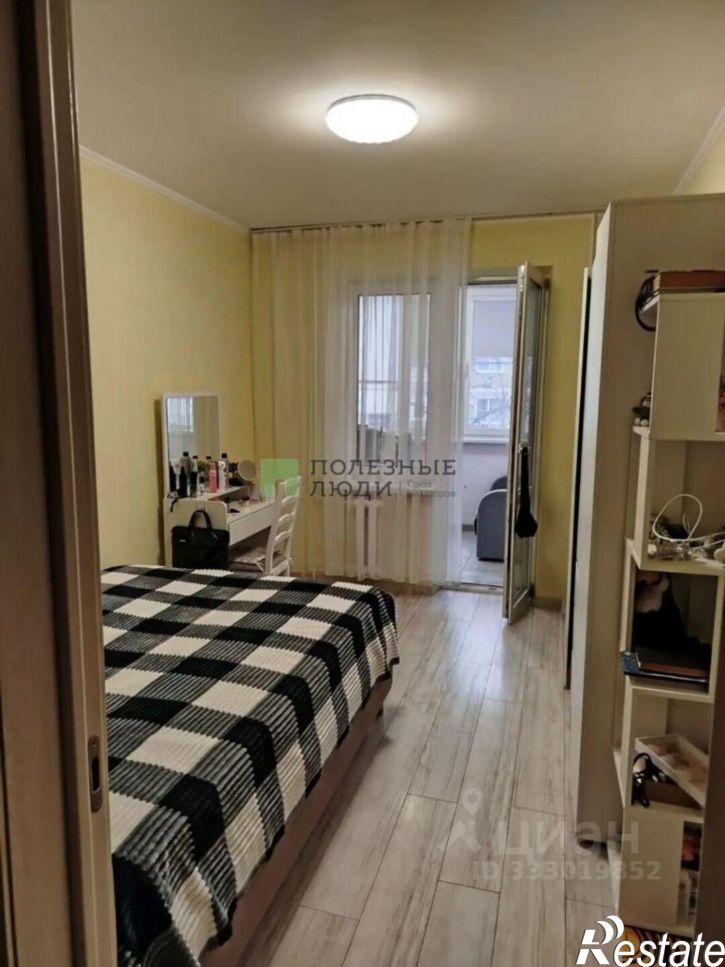 2-комн квартира ул Героев Десантников, 32,  д. 32