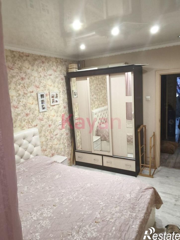 3-комн квартира ул Видова, 58,  д. 58