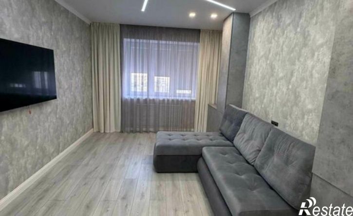 3-комн квартира пр-кт Ленина, 52А,  д. 52А