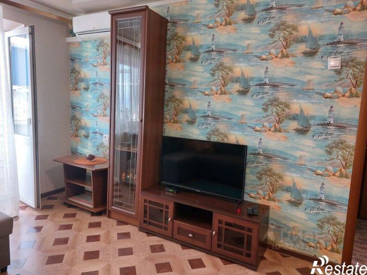 1-комн квартира ул Героев Десантников, 1,  д. 1