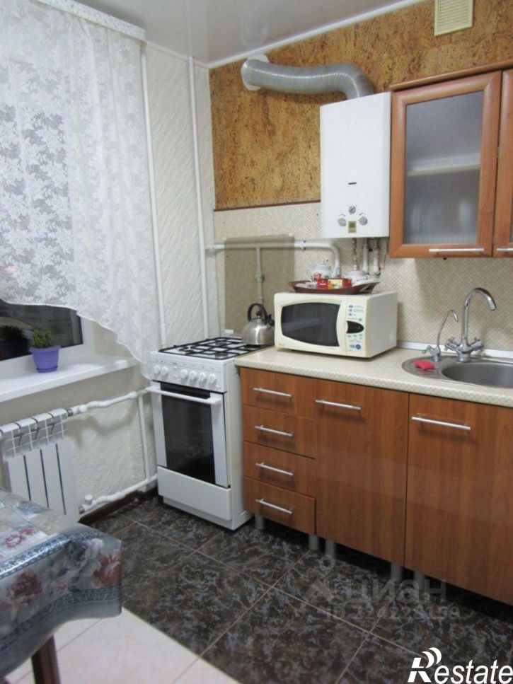 1-комн квартира ул Героев Десантников, 1,  д. 1
