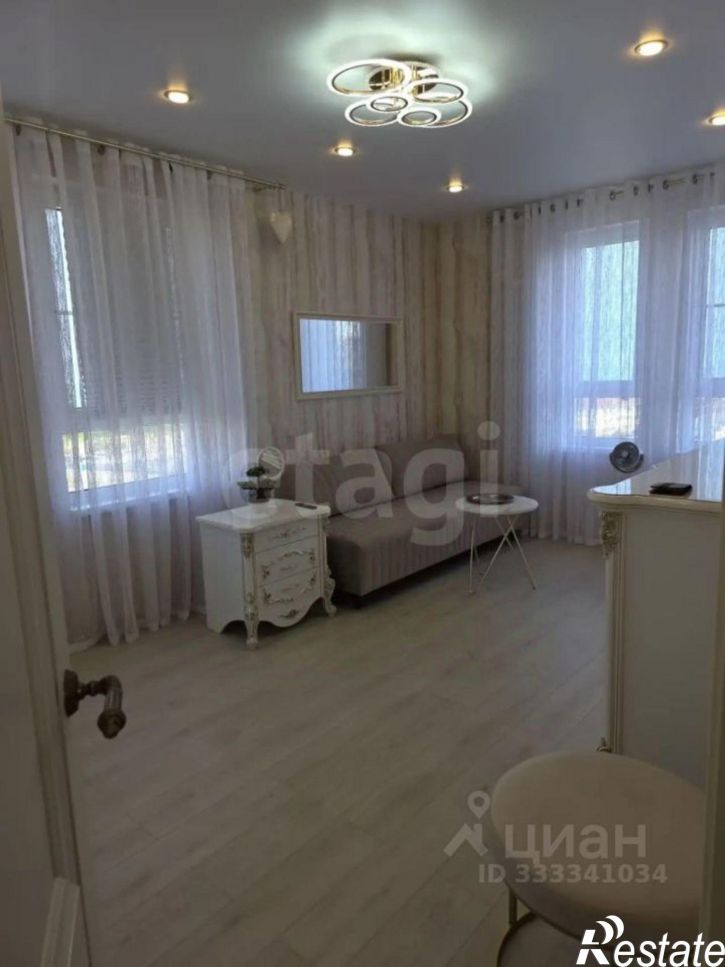 2-комн квартира б-р Имени Дмитрия Шостаковича, 20,  д. 20
