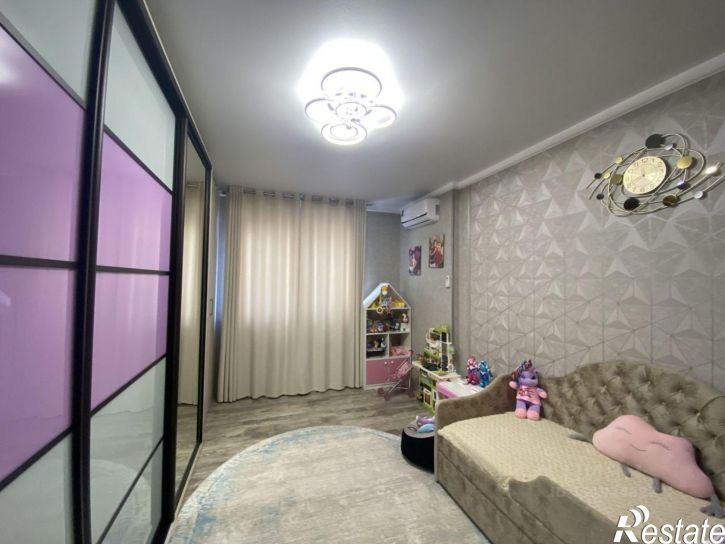 3-комн квартира ул Куникова, 55 1,  д. 55 1,  к. 1