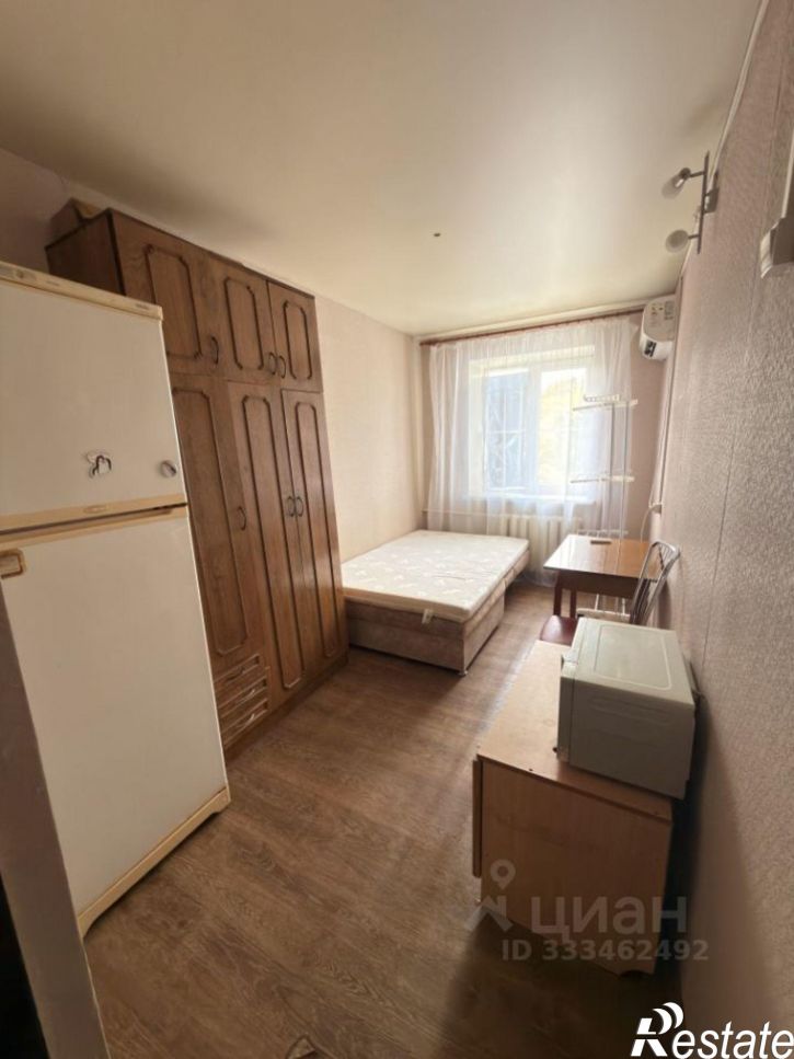 Комната ул Конституции, 18,  д. 18
