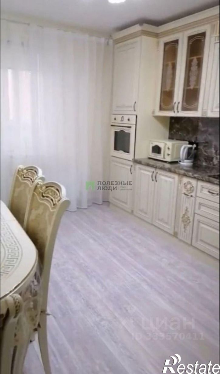 2-комн квартира ул Мурата Ахеджака, 21,  д. 21