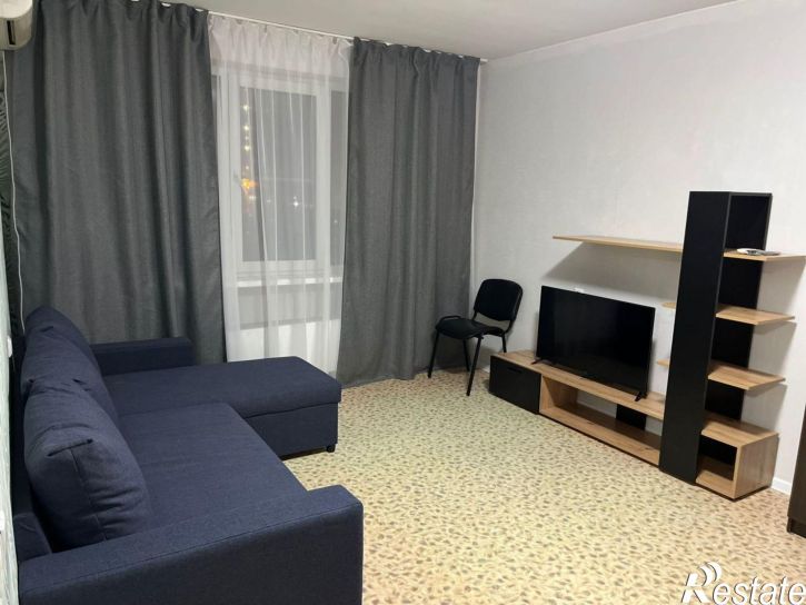 2-комн квартира проспект Ленина, 103,  д. 103