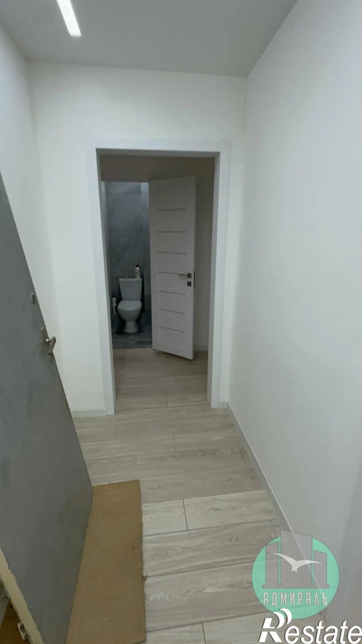 3-комн квартира Дзержинского проспект,204