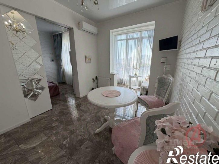 1-комн квартира улица Энгельса, 93,  д. 93