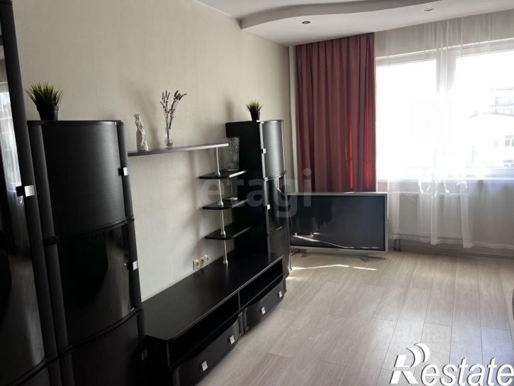 2-комн квартира Южная улица, 25,  д. 25