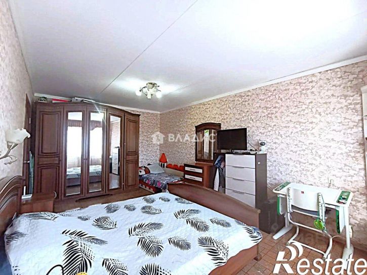 1-комн квартира улица Героев Десантников, 81,  д. 81