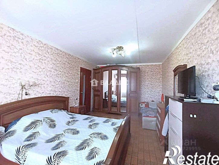 1-комн квартира улица Героев Десантников, 81,  д. 81