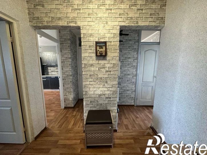 2-комн квартира улица Видова, 220,  д. 220