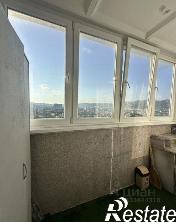 2-комн квартира улица Видова, 220,  д. 220