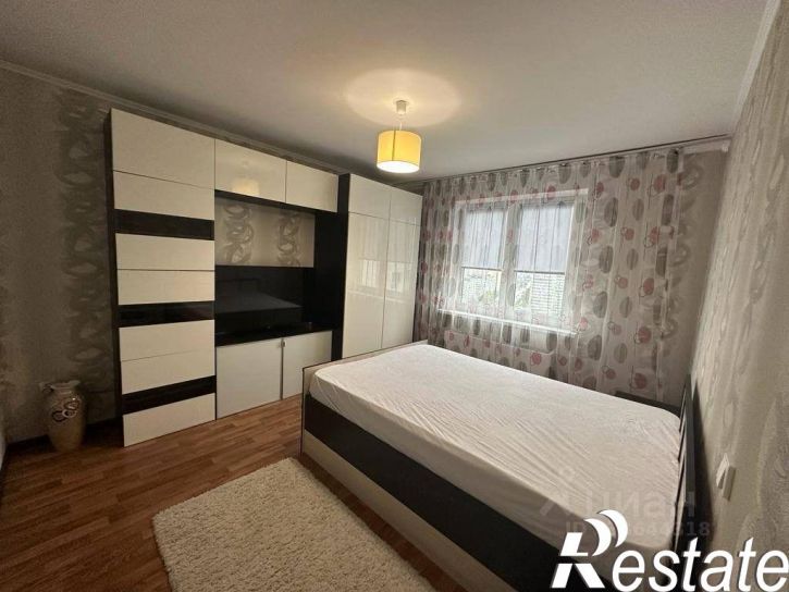 2-комн квартира улица Видова, 220,  д. 220
