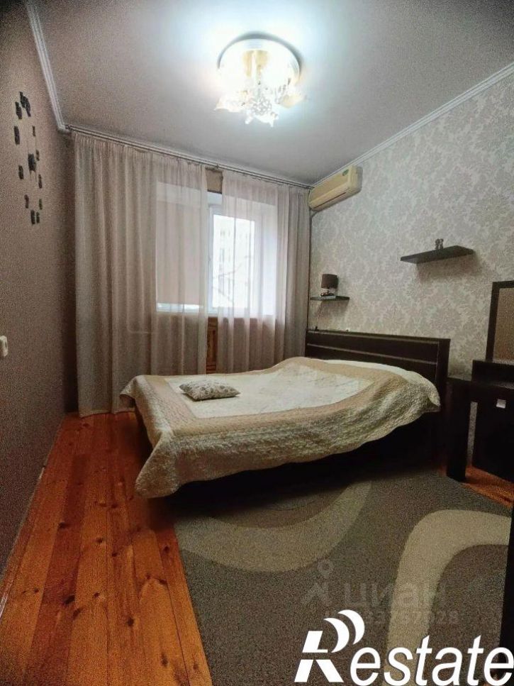 3-комн квартира улица Мира, 10,  д. 10