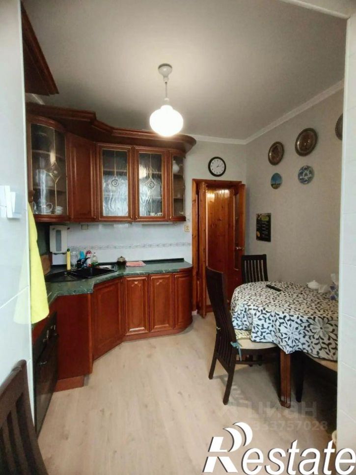3-комн квартира улица Мира, 10,  д. 10