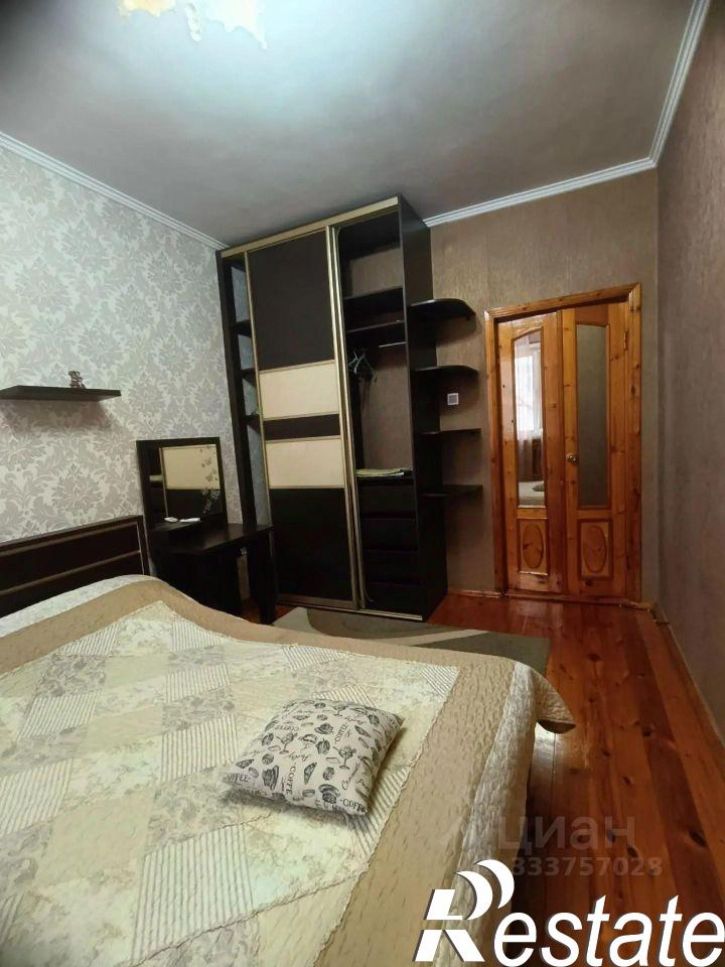 3-комн квартира улица Мира, 10,  д. 10