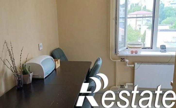 3-комн квартира проспект Дзержинского, 187,  д. 187
