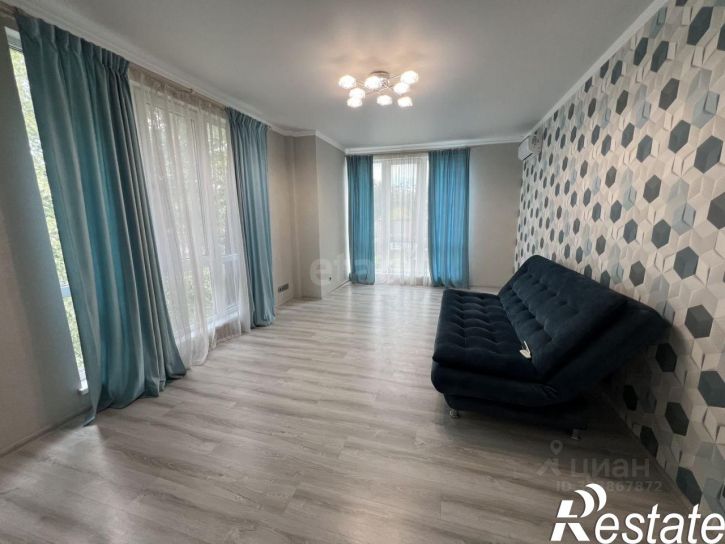 3-комн квартира Екатерининская улица, 2А,  д. 2А