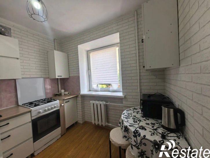 1-комн квартира улица Губернского, 37,  д. 37