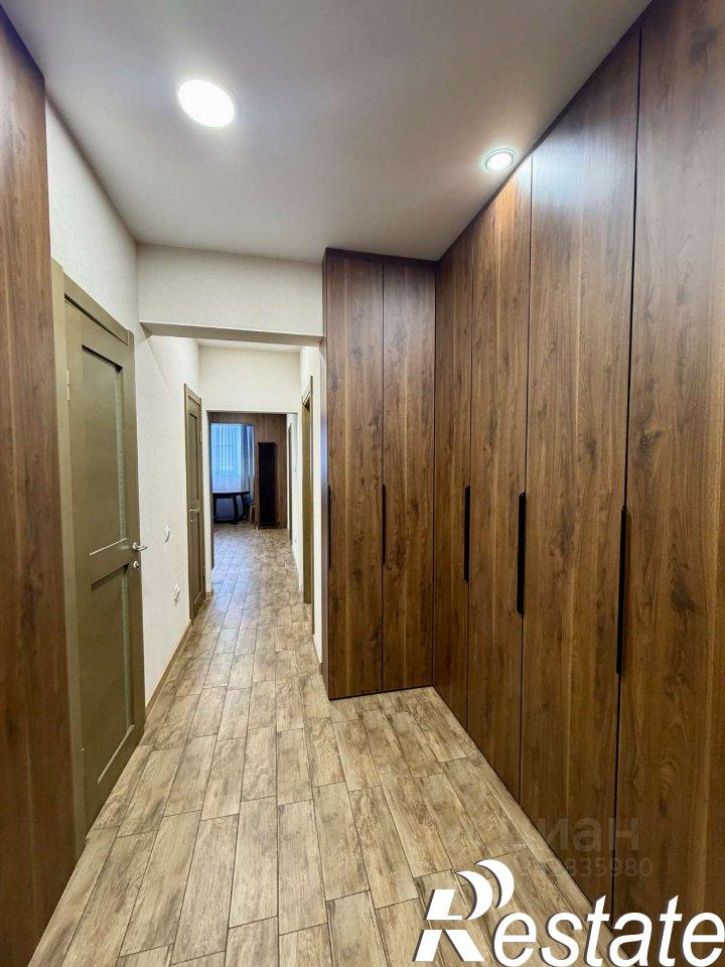 2-комн квартира Южная улица, 23,  д. 23